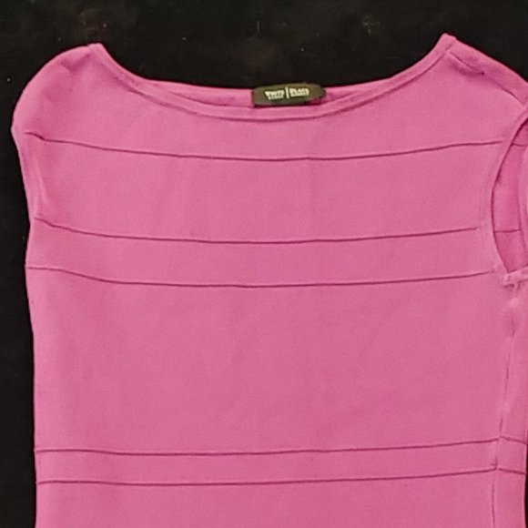 White House Black Market purple top - Picture 3 of 3